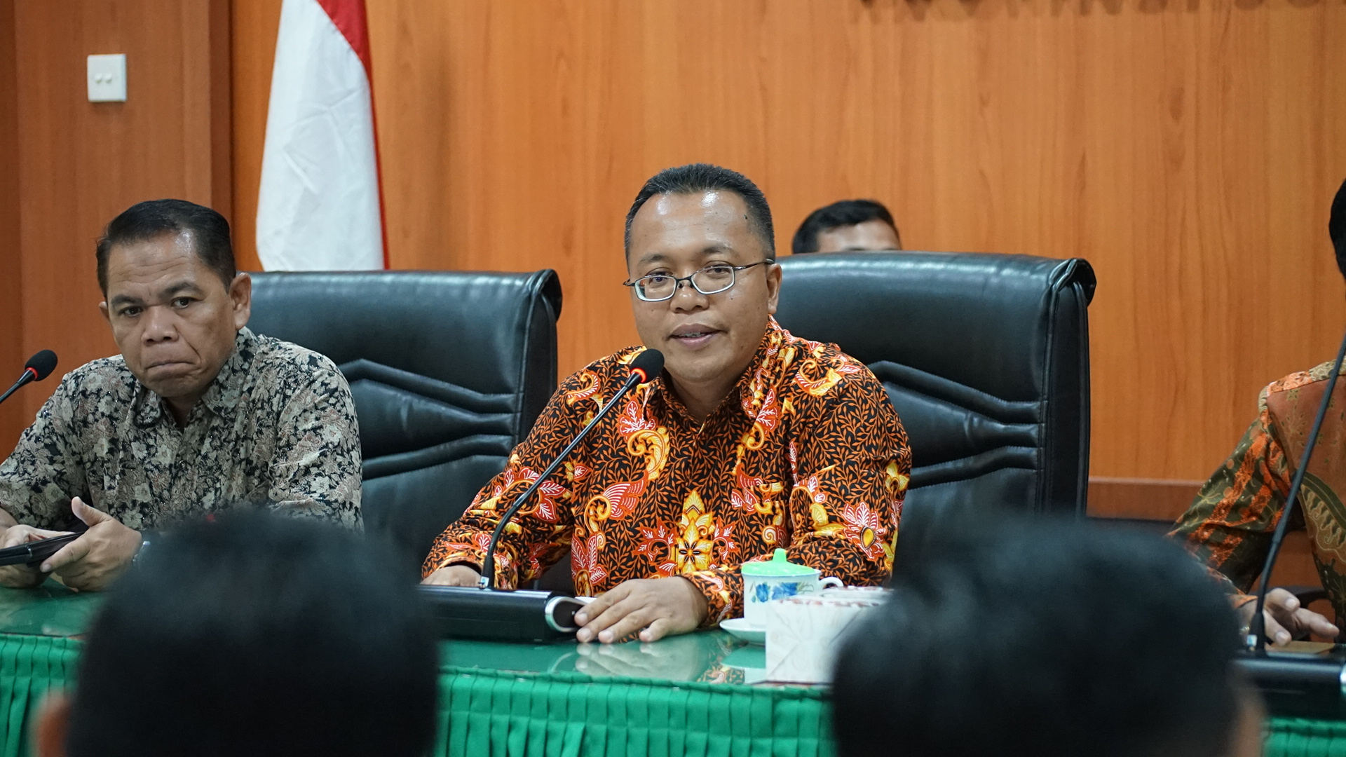 ALNI KETUA BAWASLU PROVINSI SUMBAR