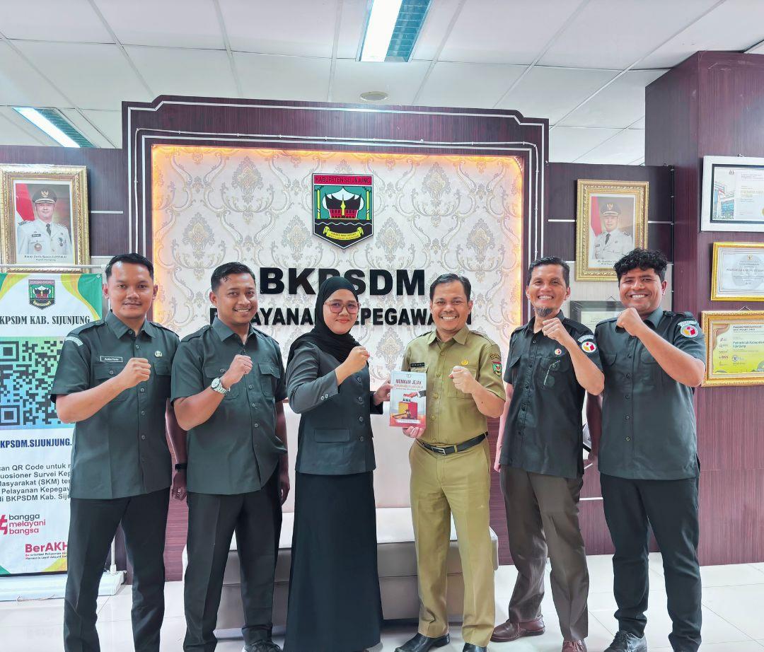 Konsolidasi Demokrasi Bersama BKPSDM Sijunjung
