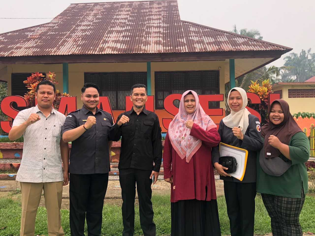 KUNJUGAN BAWASLU SJJ KE SMAN 11 SIJUNJUNG