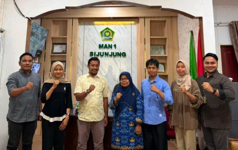 Kunjungan Bawaslu Sijunjung ke MAN 1 Sijunjung