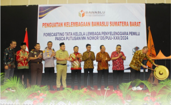 Forum Penguatan Kelembagaan Bawaslu Sumbar